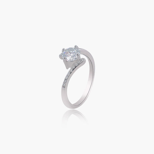Curvy Diamond Ring